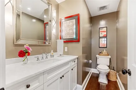 19 Summer Street Bristol RI 02809