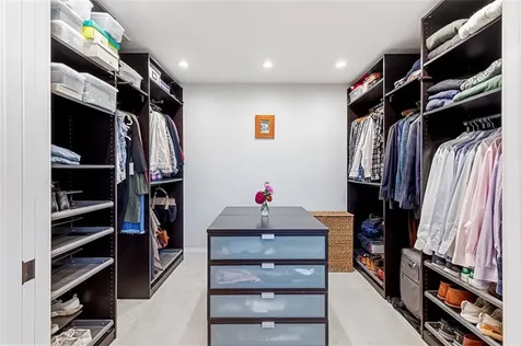 19 Summer Street Bristol RI 02809