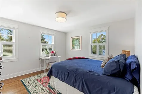 19 Summer Street Bristol RI 02809