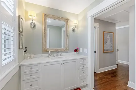 19 Summer Street Bristol RI 02809