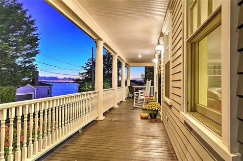 19 Summer Street Bristol RI 02809