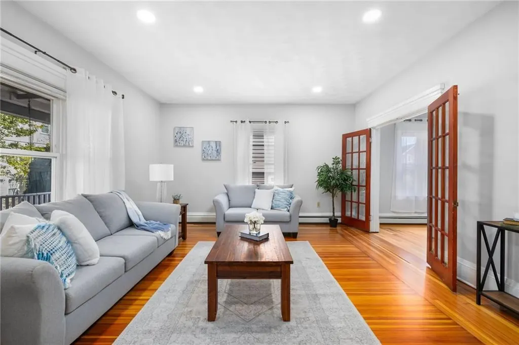 21 Lewis Street Providence RI 02906