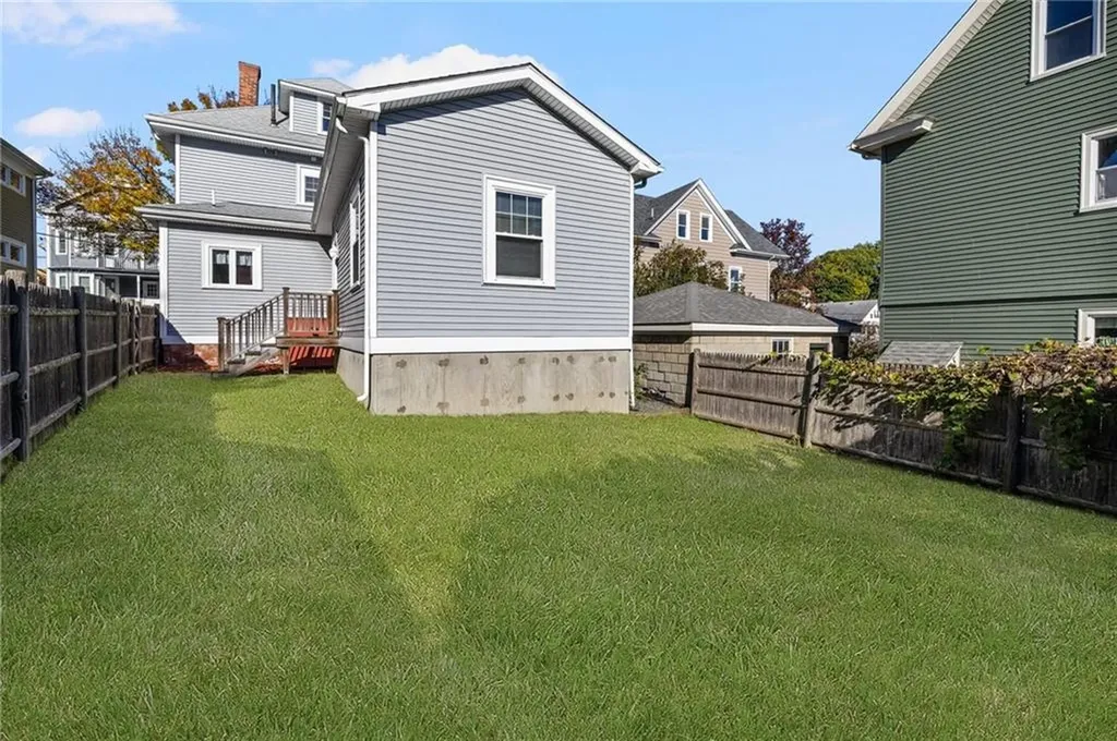 21 Lewis Street Providence RI 02906