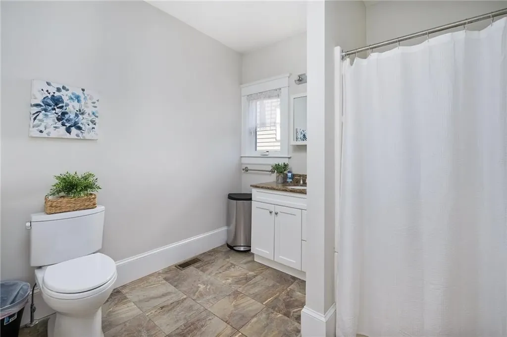 21 Lewis Street Providence RI 02906