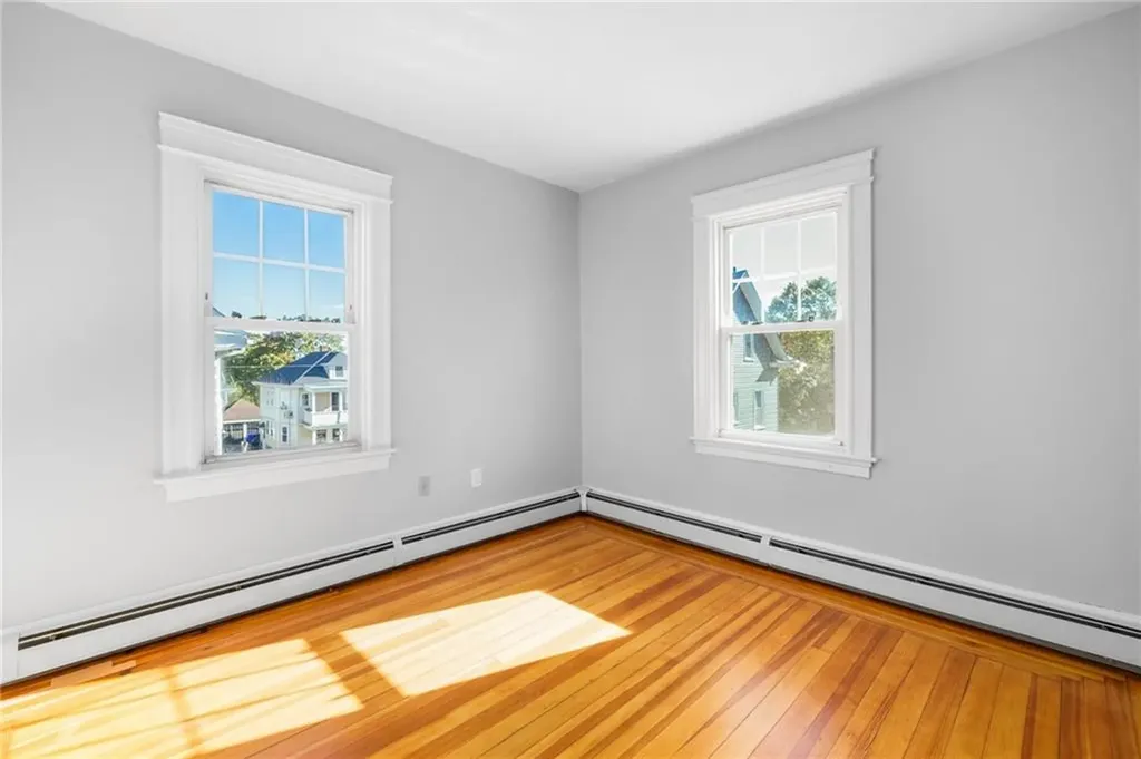 21 Lewis Street Providence RI 02906
