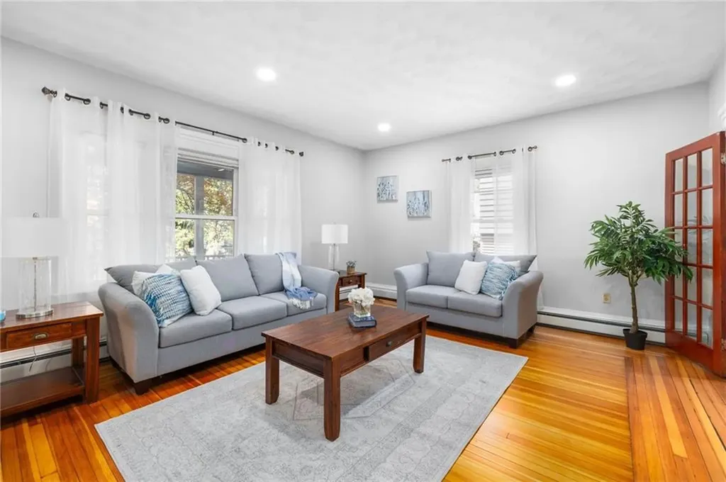 21 Lewis Street Providence RI 02906