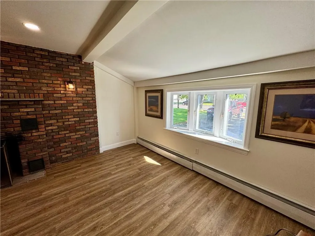 2545 West Shore Road Warwick RI 02889