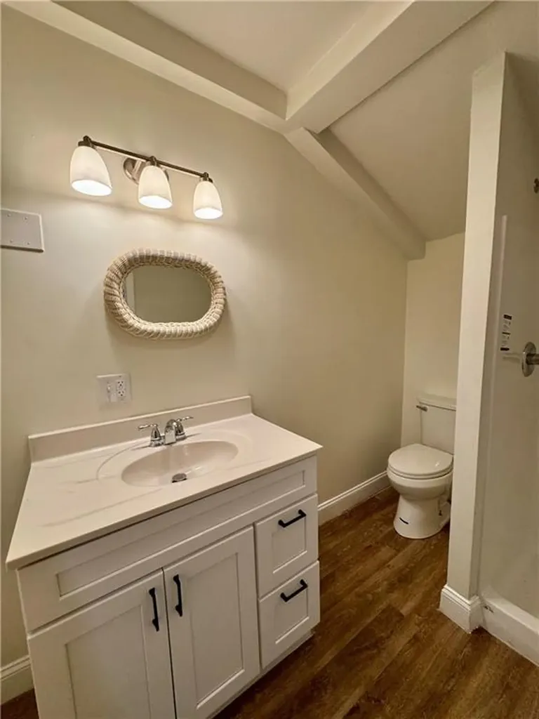 2545 West Shore Road Warwick RI 02889