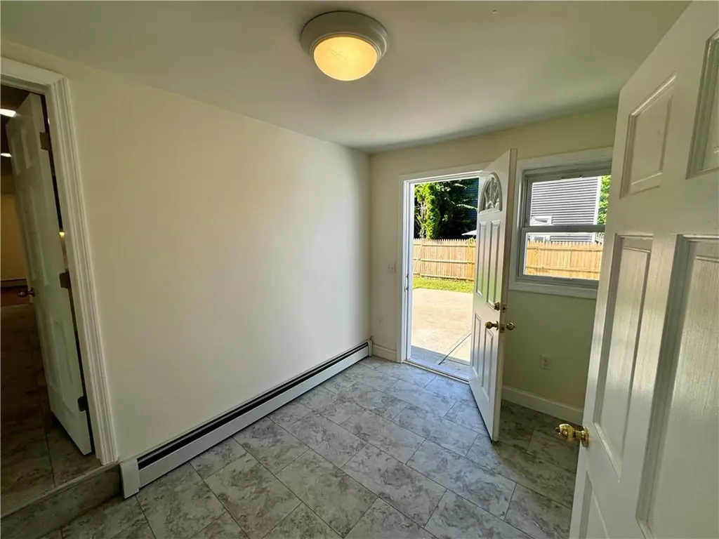 2545 West Shore Road Warwick RI 02889