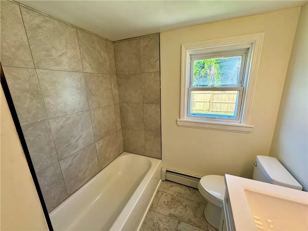 2545 West Shore Road Warwick RI 02889