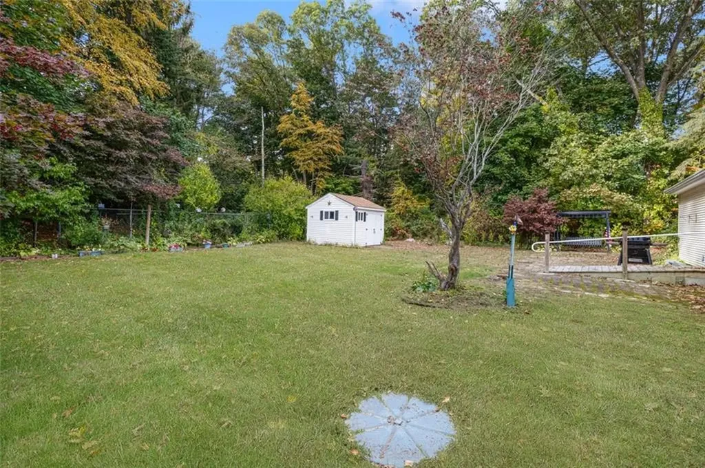 104 Sleepy Hollow Drive Cumberland RI 02864