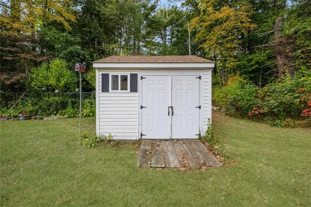 104 Sleepy Hollow Drive Cumberland RI 02864