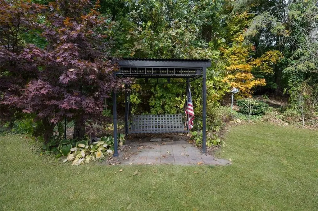 104 Sleepy Hollow Drive Cumberland RI 02864