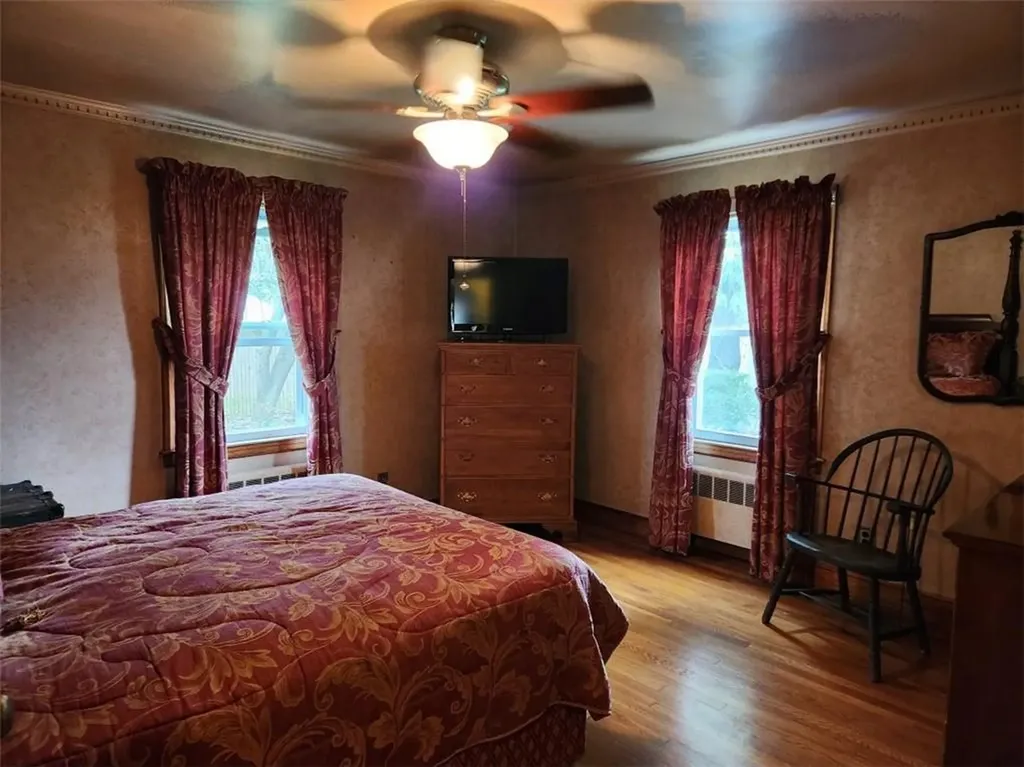 30 Daggett Avenue Pawtucket RI 02861