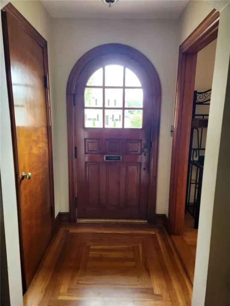 30 Daggett Avenue Pawtucket RI 02861