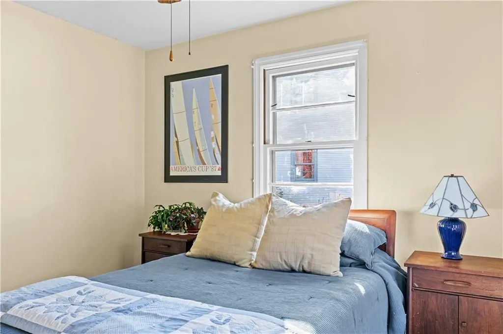 14 Foxhill Avenue Bristol RI 02809