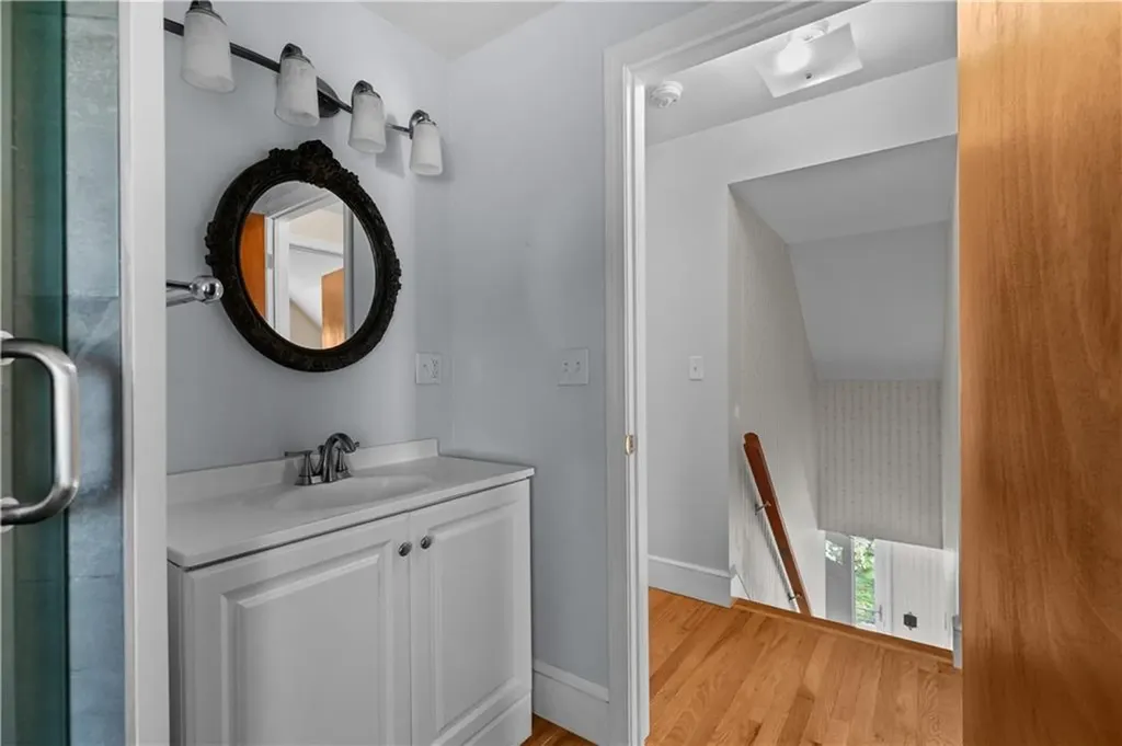 14 Foxhill Avenue Bristol RI 02809