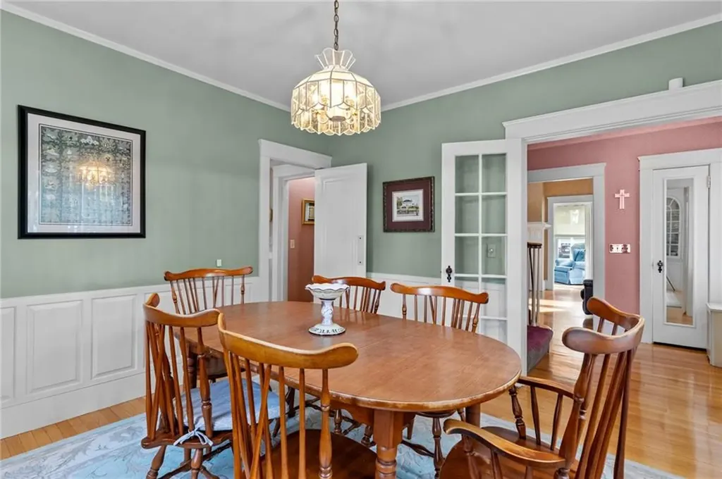 3181 Post Road Warwick RI 02886