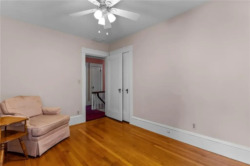 3181 Post Road Warwick RI 02886