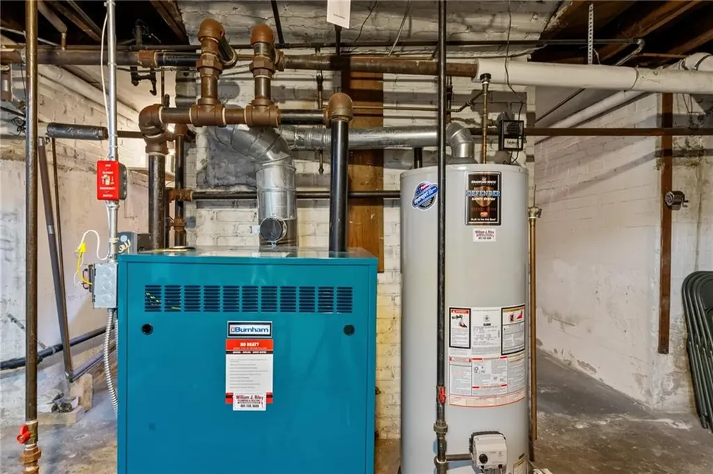 3181 Post Road Warwick RI 02886