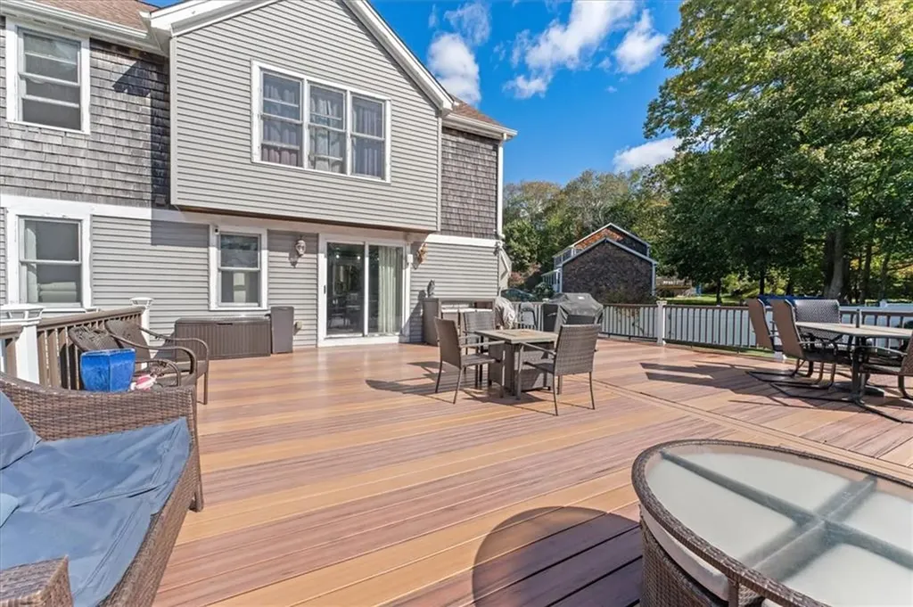 5 Tyler Court Warren RI 02885