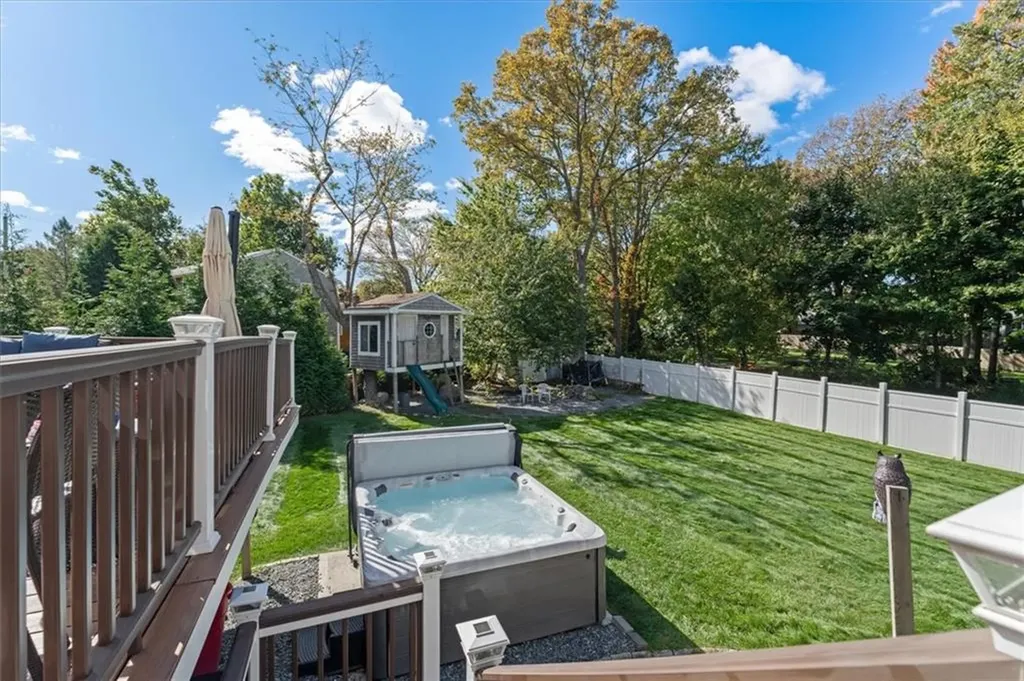 5 Tyler Court Warren RI 02885