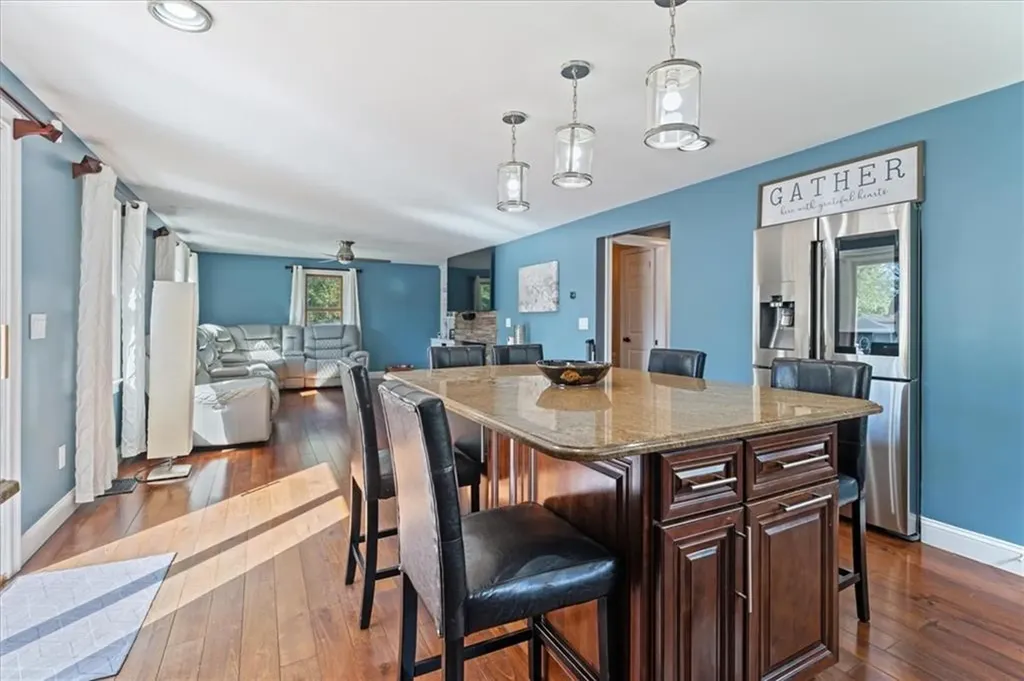 5 Tyler Court Warren RI 02885