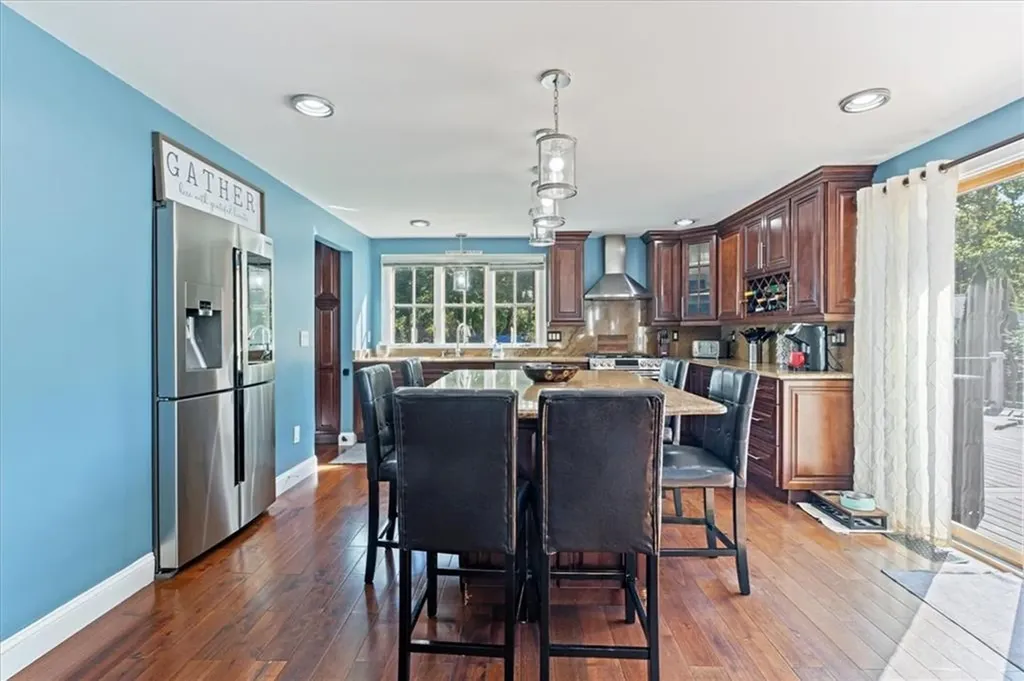 5 Tyler Court Warren RI 02885