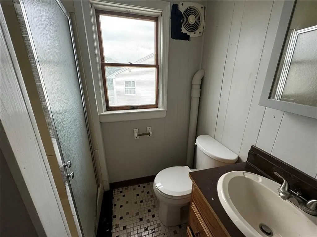 119 Model Avenue Warwick RI 02889