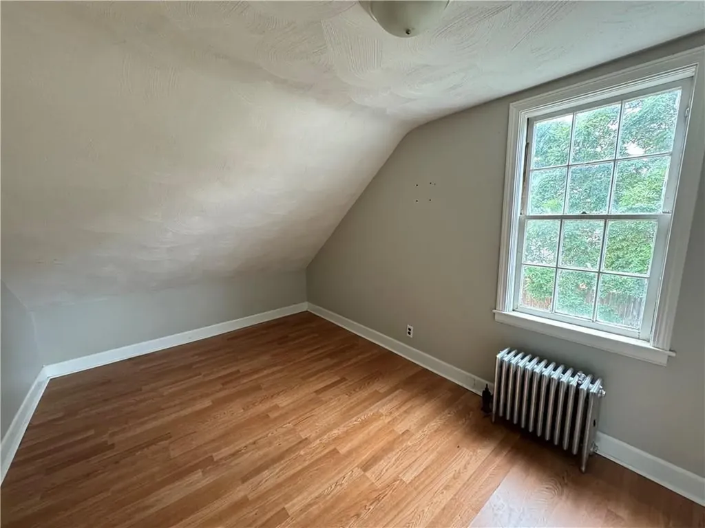 119 Model Avenue Warwick RI 02889
