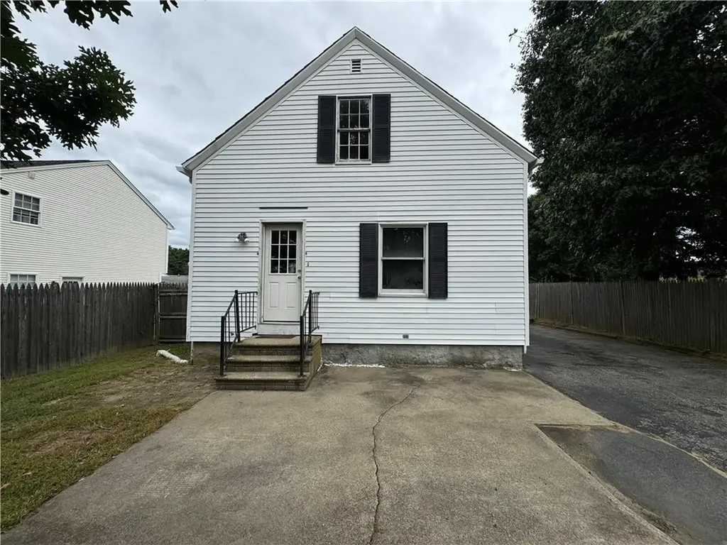 119 Model Avenue Warwick RI 02889