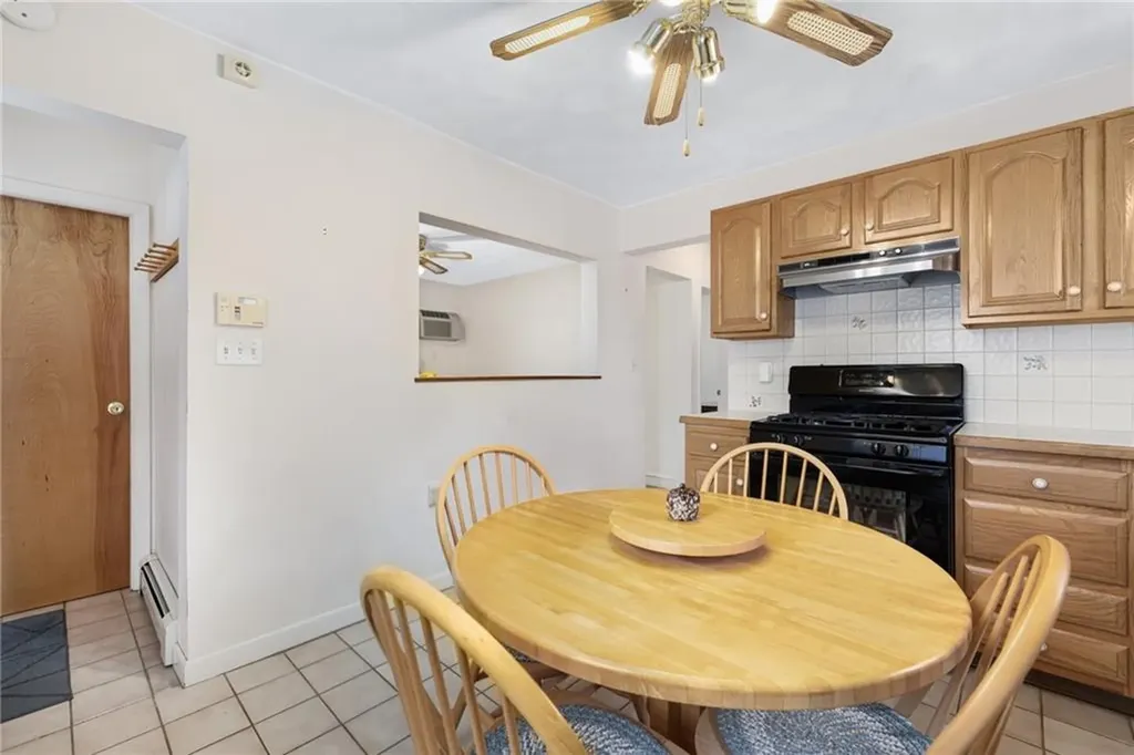 52 Hazael Street Providence RI 02908