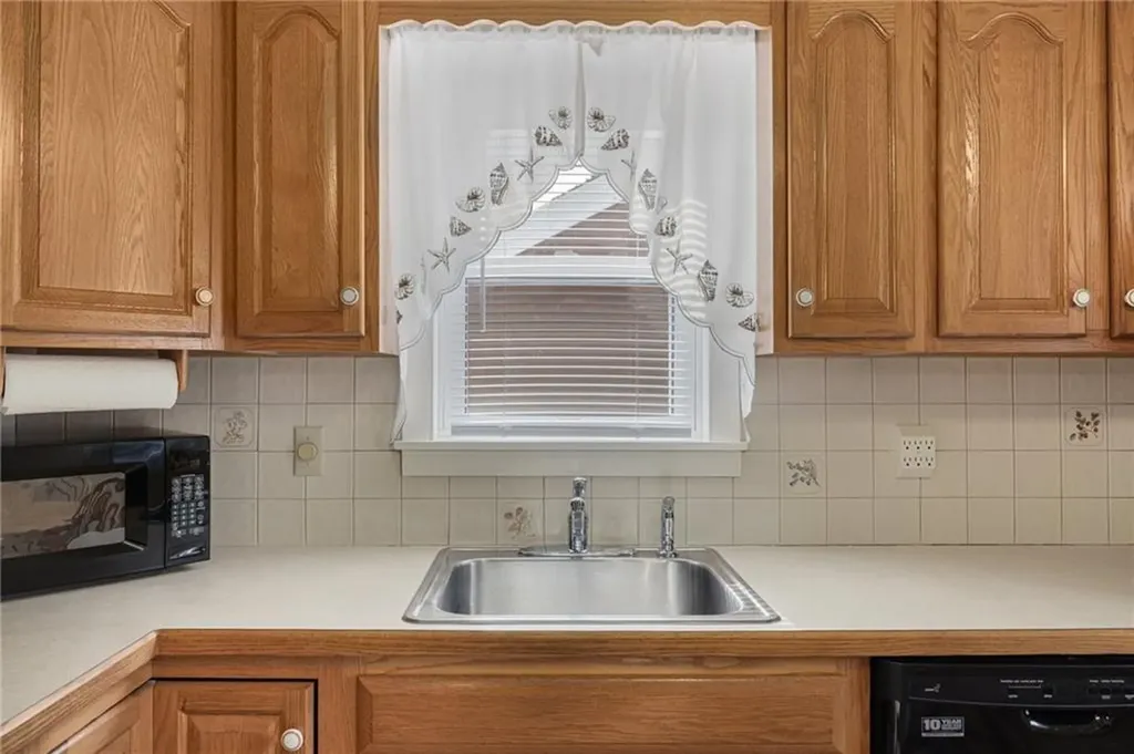 52 Hazael Street Providence RI 02908