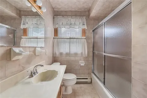 52 Hazael Street Providence RI 02908