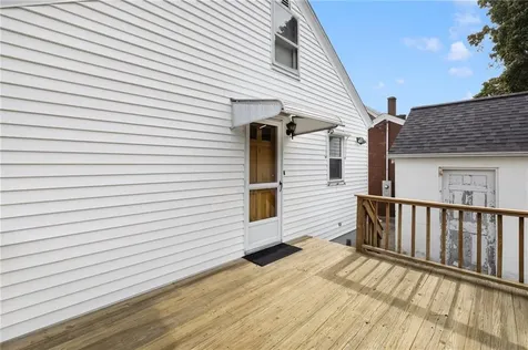 52 Hazael Street Providence RI 02908