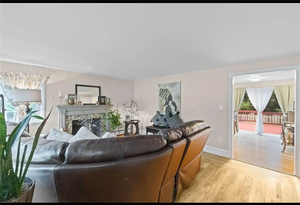 51 Mellon Road Warwick RI 02889