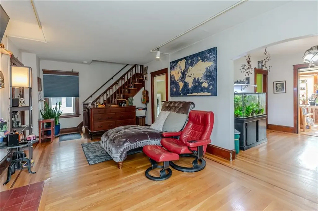 32 Lockmere Road Cranston RI 02910