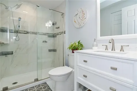 27 Primrose Drive East Providence RI 02915