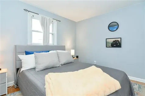 27 Primrose Drive East Providence RI 02915