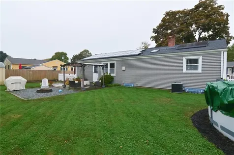 27 Primrose Drive East Providence RI 02915