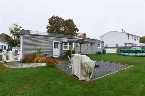 27 Primrose Drive East Providence RI 02915