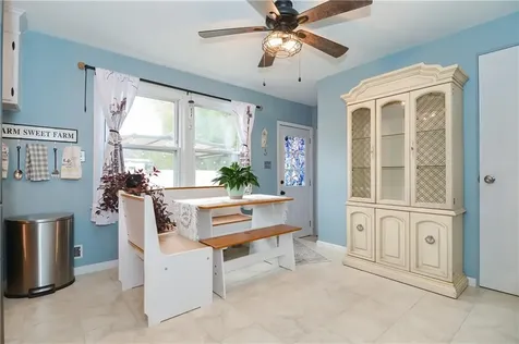 27 Primrose Drive East Providence RI 02915