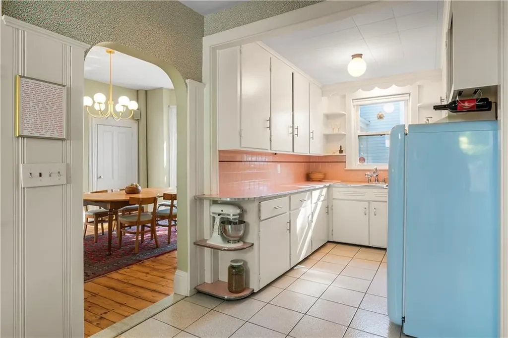 33 Marshall Street Providence RI 02909
