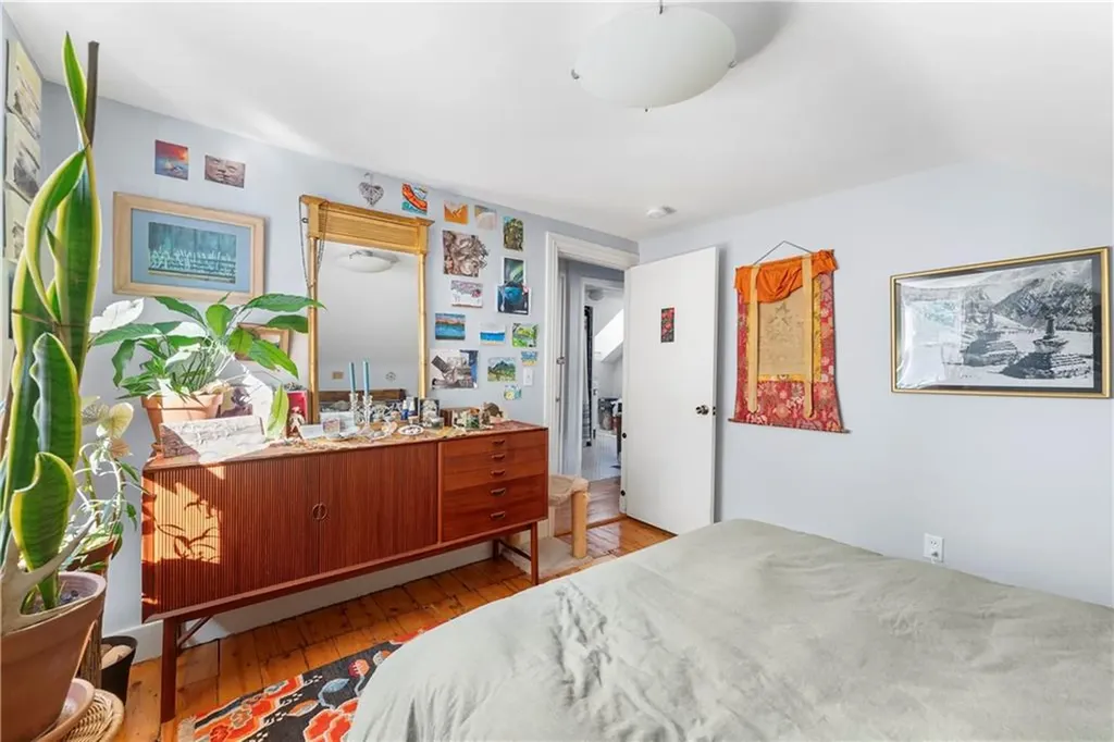 33 Marshall Street Providence RI 02909