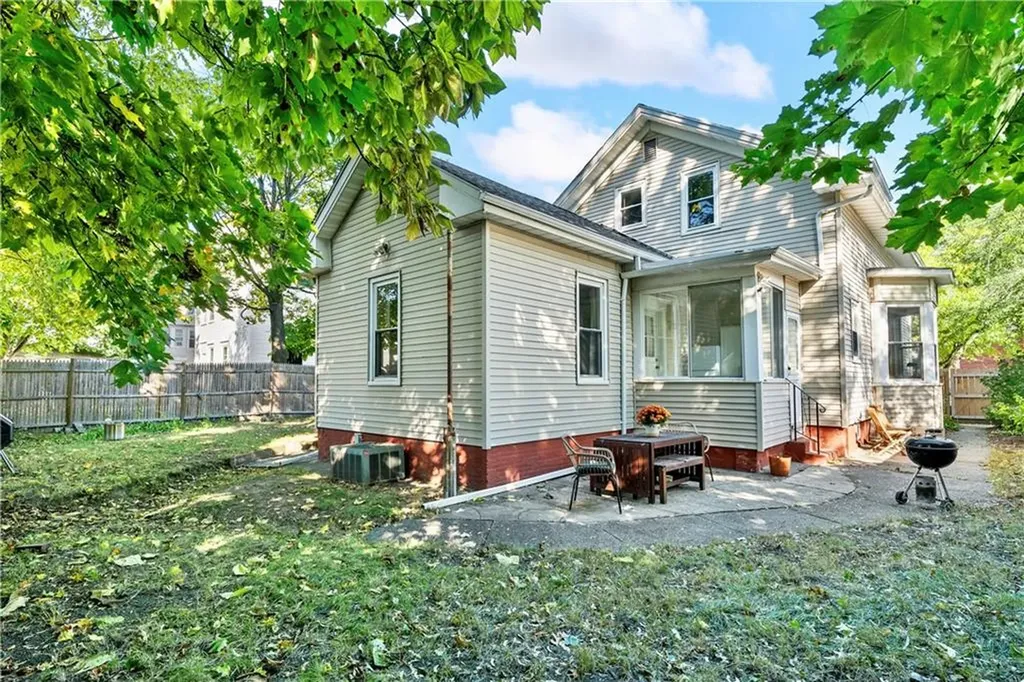 33 Marshall Street Providence RI 02909