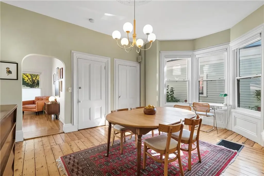 33 Marshall Street Providence RI 02909