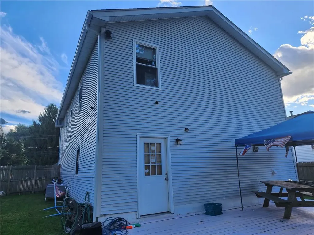 147 Obed Avenue North Providence RI 02904