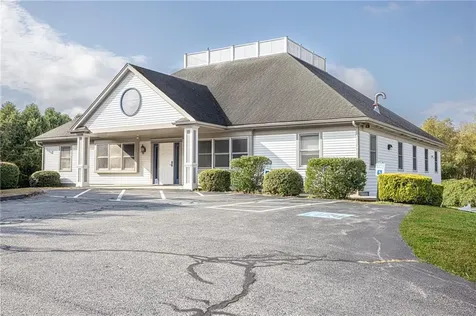 Middletown RI Commercial Real Estate | Teri Degnan Real Estate