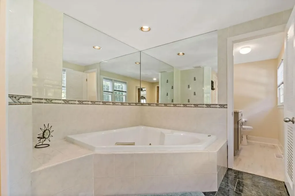 17 Driftwood Drive Coventry RI 02816