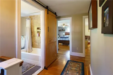 41 Burton Avenue East Providence RI 02915